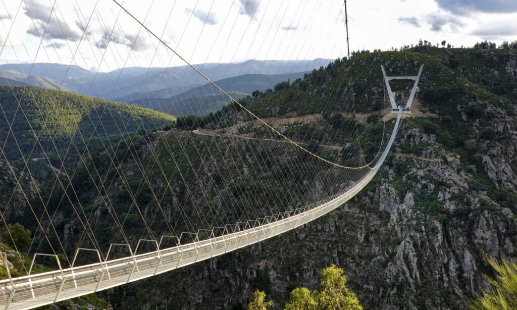 Suspension Bridge 516 Arouca